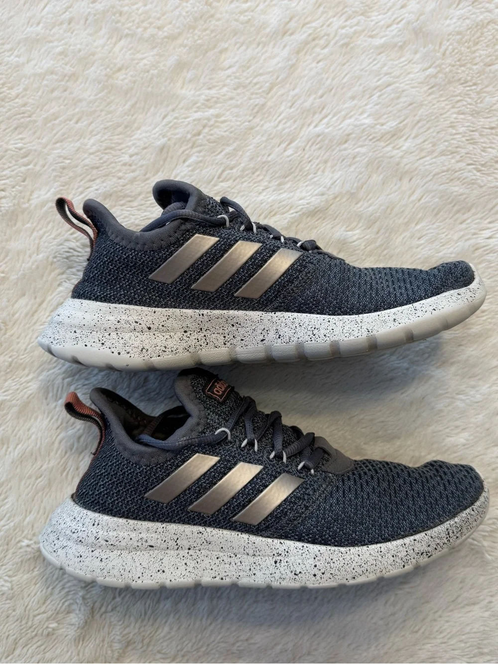 Adidas light race runner RBN women’s Road Runners Sneakers 7.5